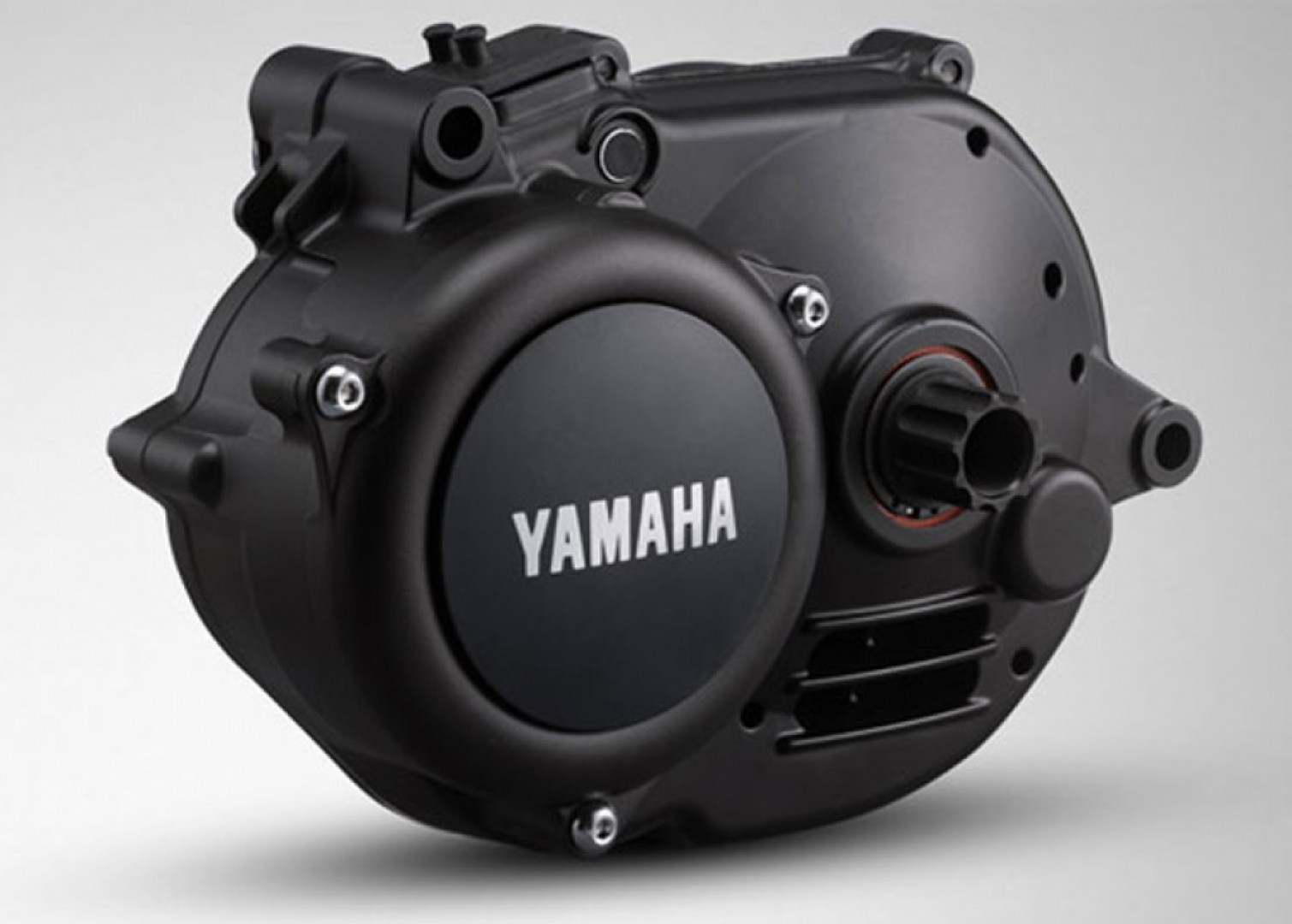 Středový motor Yamaha PW-X